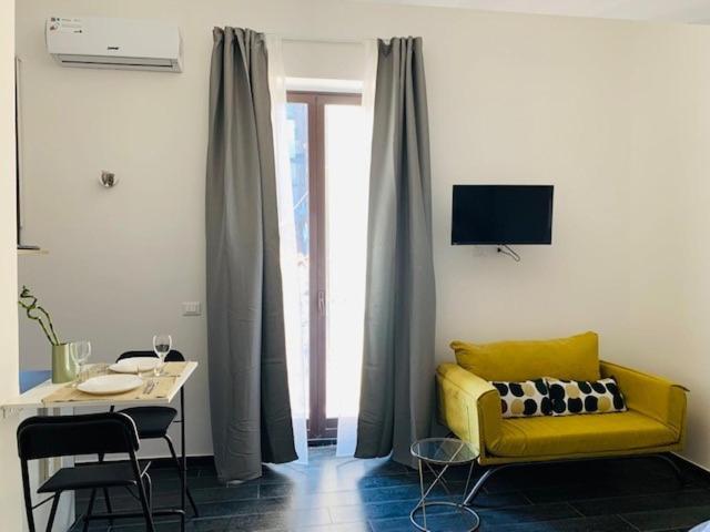 Casa Ega E La Rotonda: Bellissimi Monovani Nel Cuore Di CTA Exterior photo
